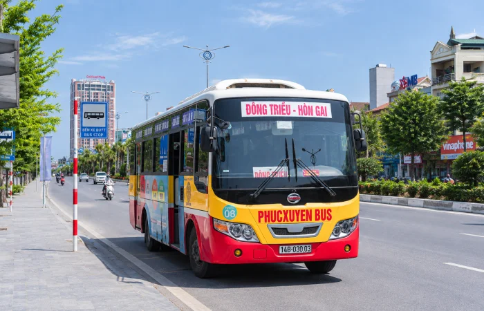 xe-bus-phuc-xuyen