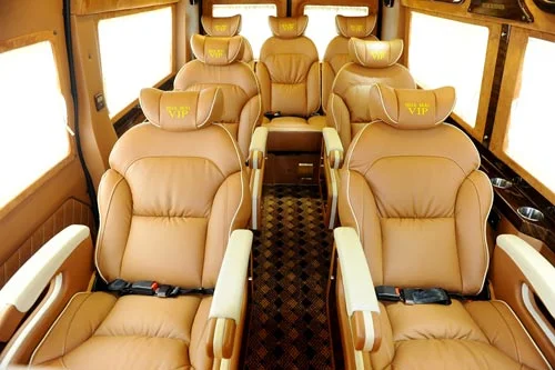 Xe limousine Hải Phòng – Hạ Long có không gian thoải mái